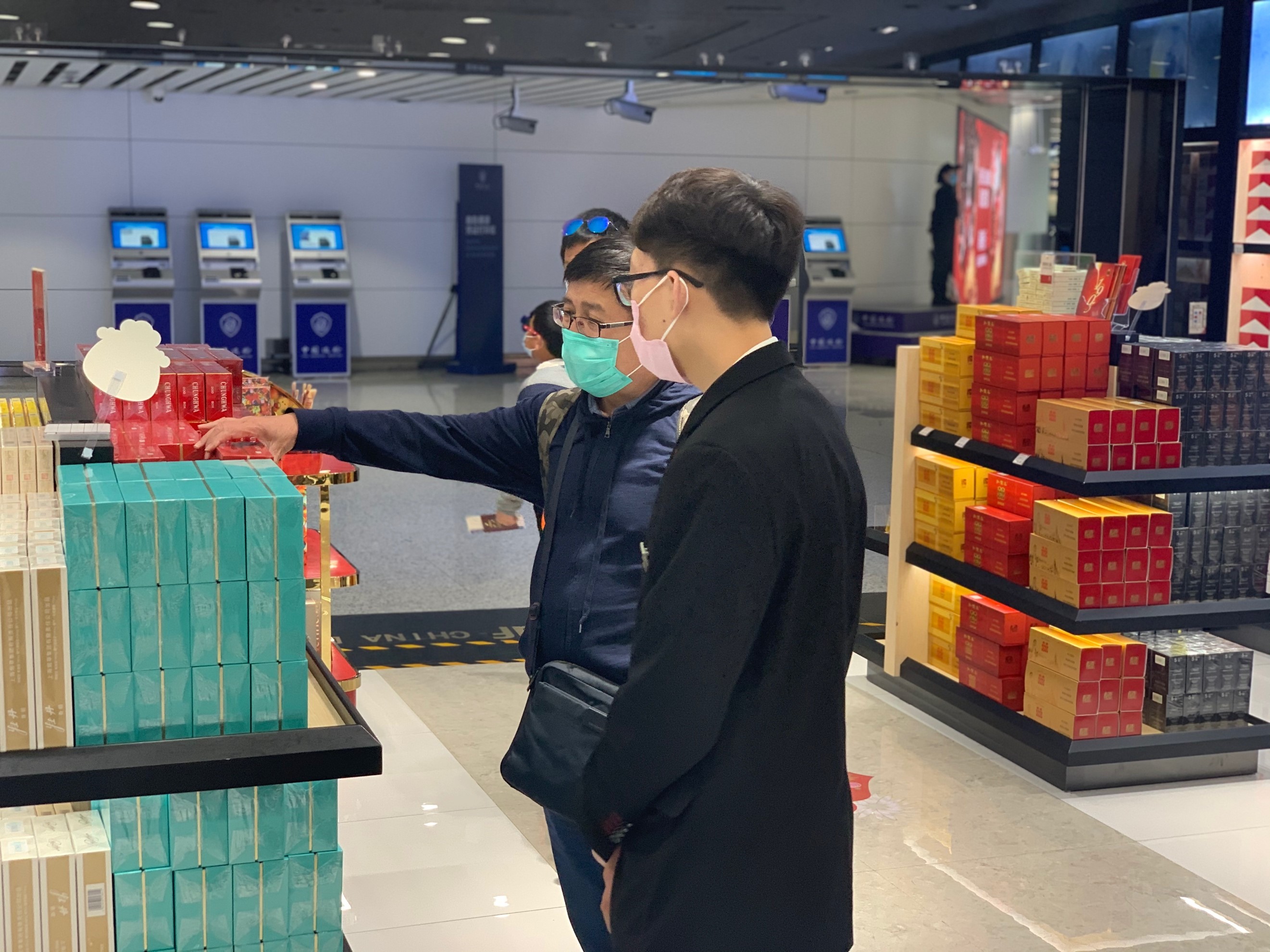 【中國免稅人在行動?黨員先鋒篇】之二： 不忘初心，凝心聚力——中免黨員抗擊疫情，發揮黨員先鋒模范作用